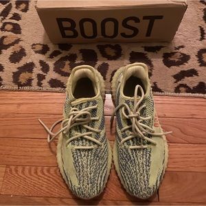 Yeezy shoes